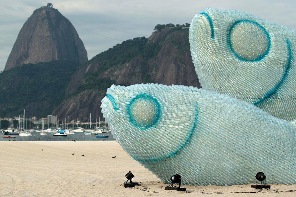 Mystery Artist at UN Conference – Plastic Bottle Fish Sculpture