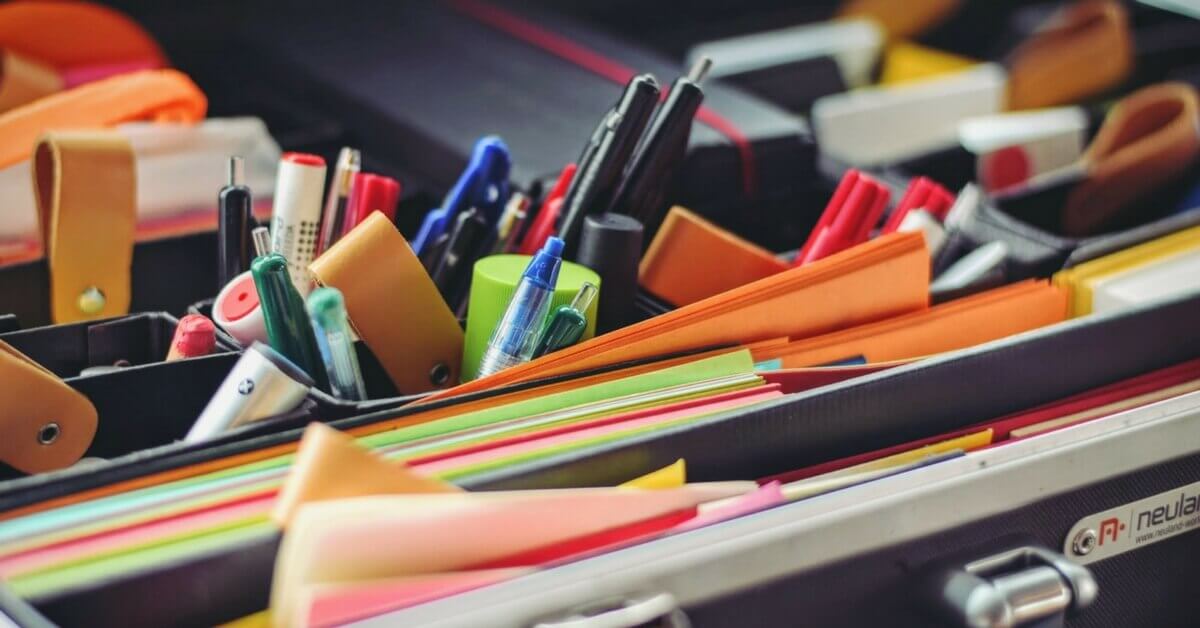 How to organise a messy office with a spring clean